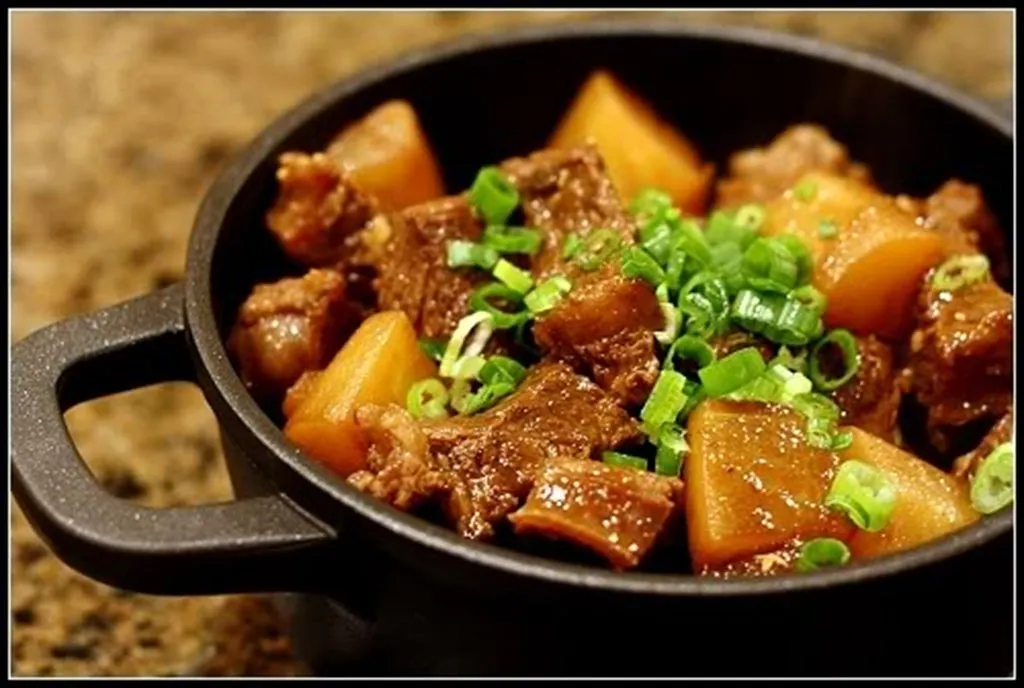 柱侯蘿蔔牛筋腩